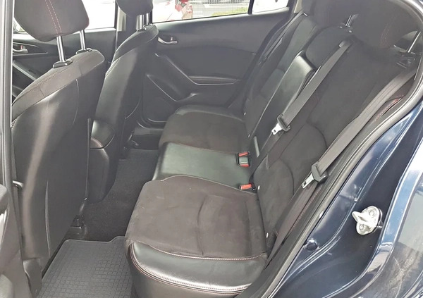 Mazda 3 cena 53900 przebieg: 121000, rok produkcji 2016 z Pieńsk małe 667